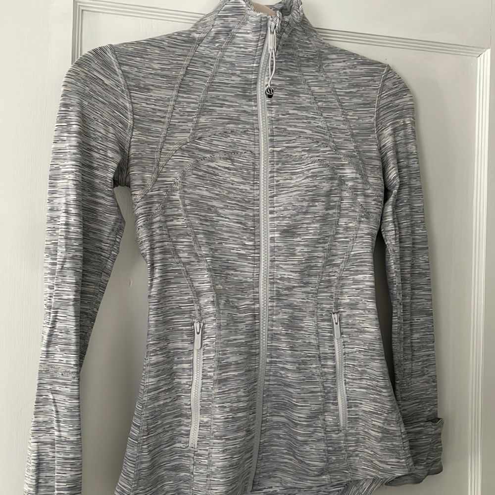 Great condition Lululemon Jacket